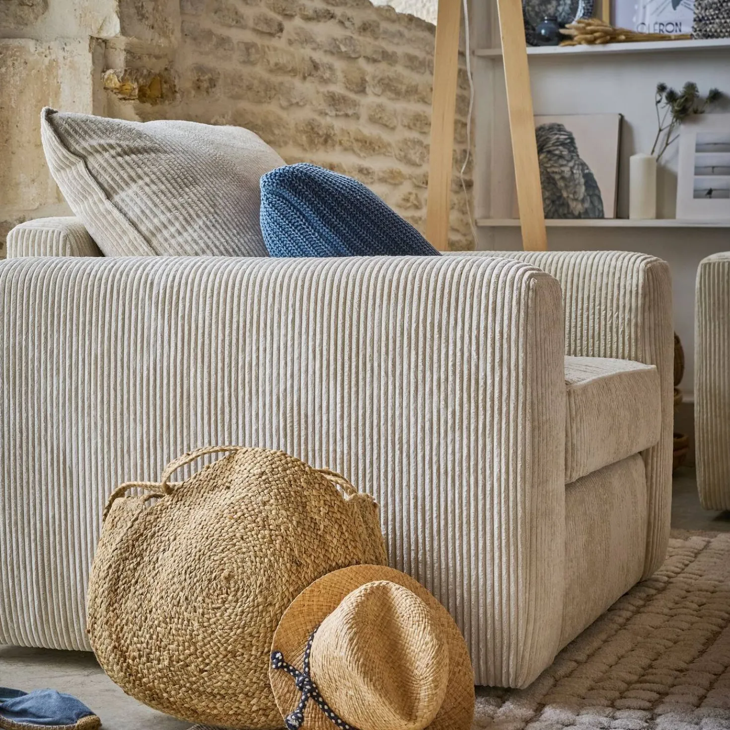 Fauteuil velours côtelé Otto