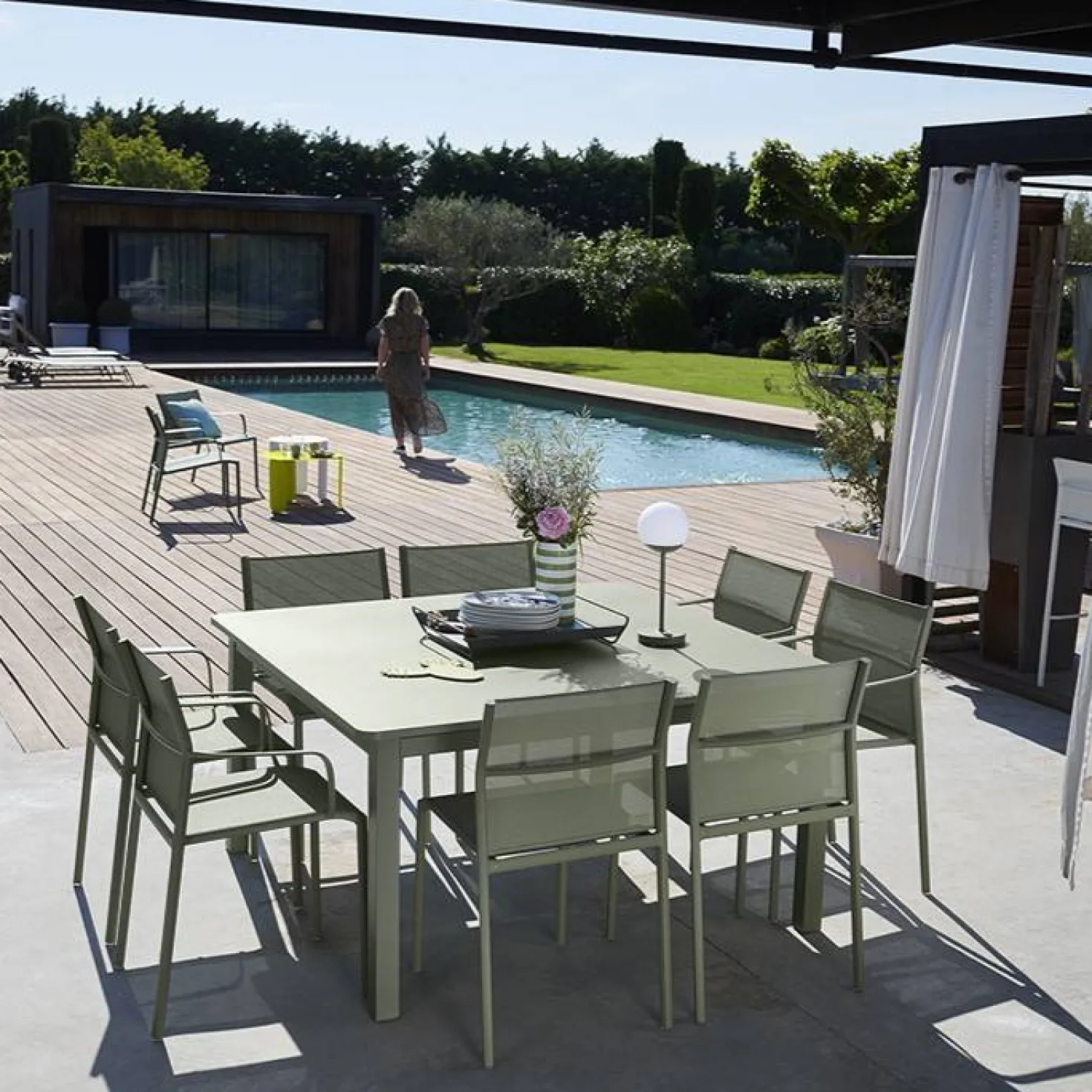 FERMOB Table Carrée 143 x 143 cm Craft en Acier