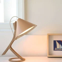 Lampe à poser Silence cuir beige