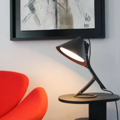 Lampe à poser Silence cuir noir