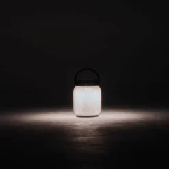 LES JARDINS LOLIE - Lampion lesté à poser H 20 cm solaire & rechargeable 200 LM maille CRISTAL