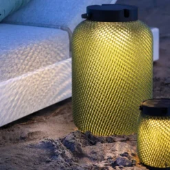 LES JARDINS LOLIE -Lanterne lestée à poser H 47,5 cm solaire & rechargeable 300 LM maille OLIVE
