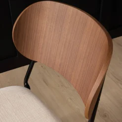 Lot de 2 chaises d'îlot 65 cm tissu et bois pieds métal Sofia