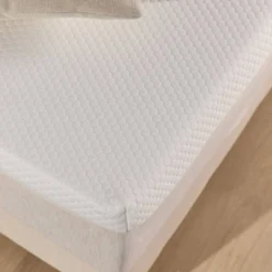 Matelas roulé mousse haute résilience avec mémoire de forme 25 cm Claire