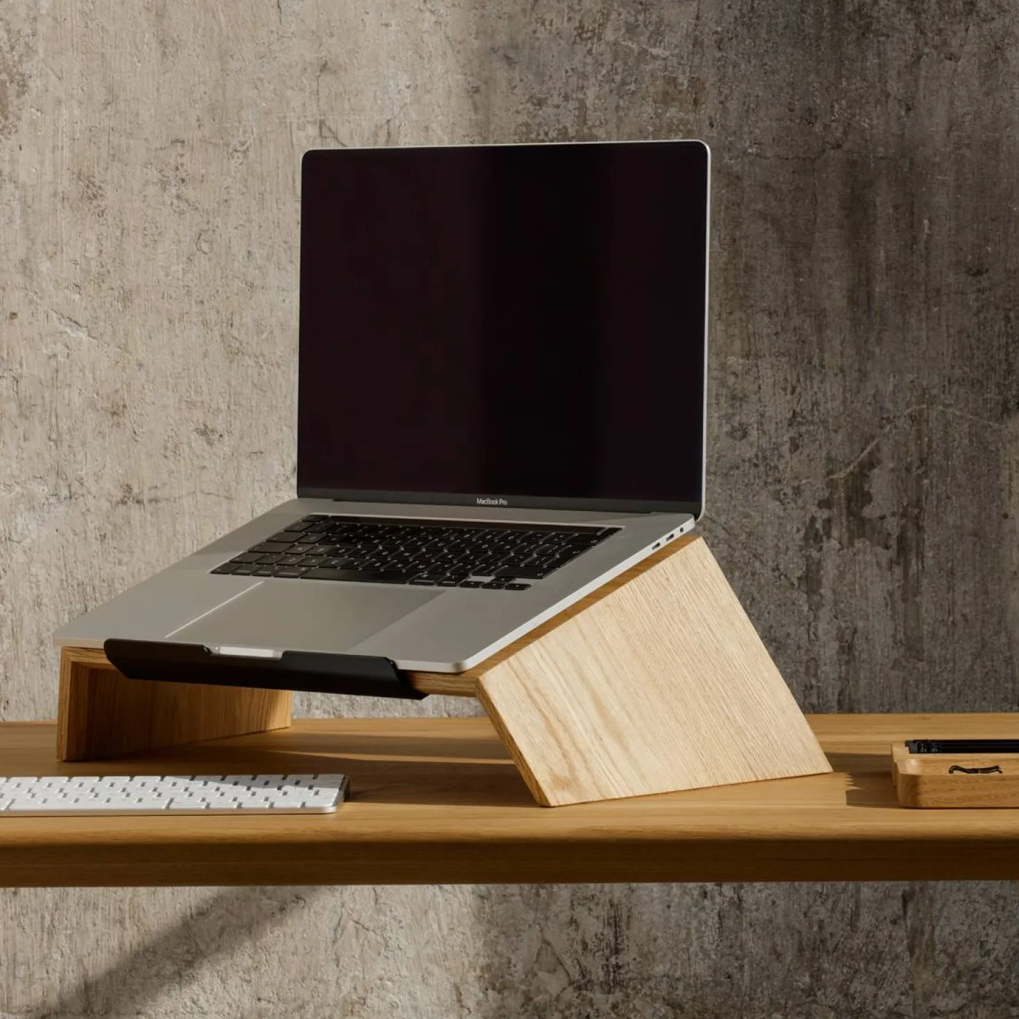OAKYWOOD Support pour PC portable bois massif